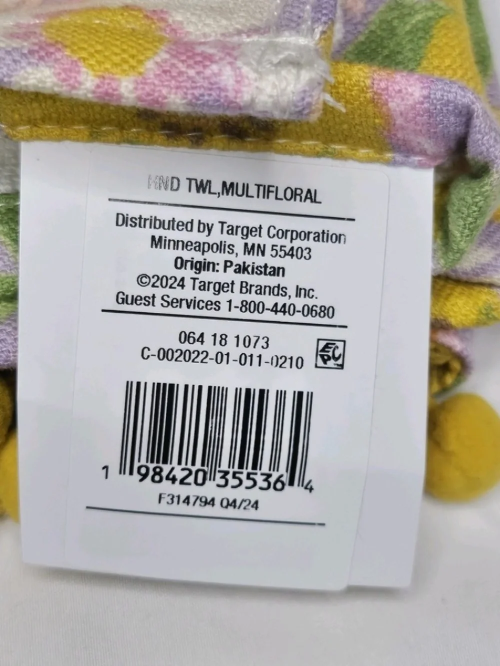 New Threshold 2 Pack Hand Towels Purple Multi Floral Spring Pom Pom Trim Cotton